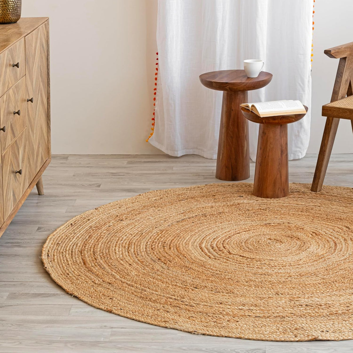 Boho Handwoven Jute Round Area Rug