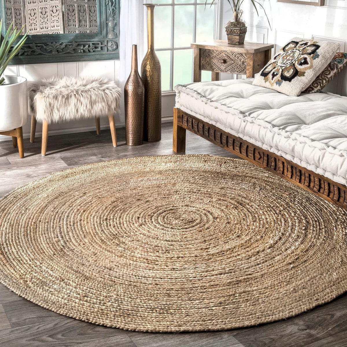 Farmhouse Hand‑Woven Jute Round Area Rug