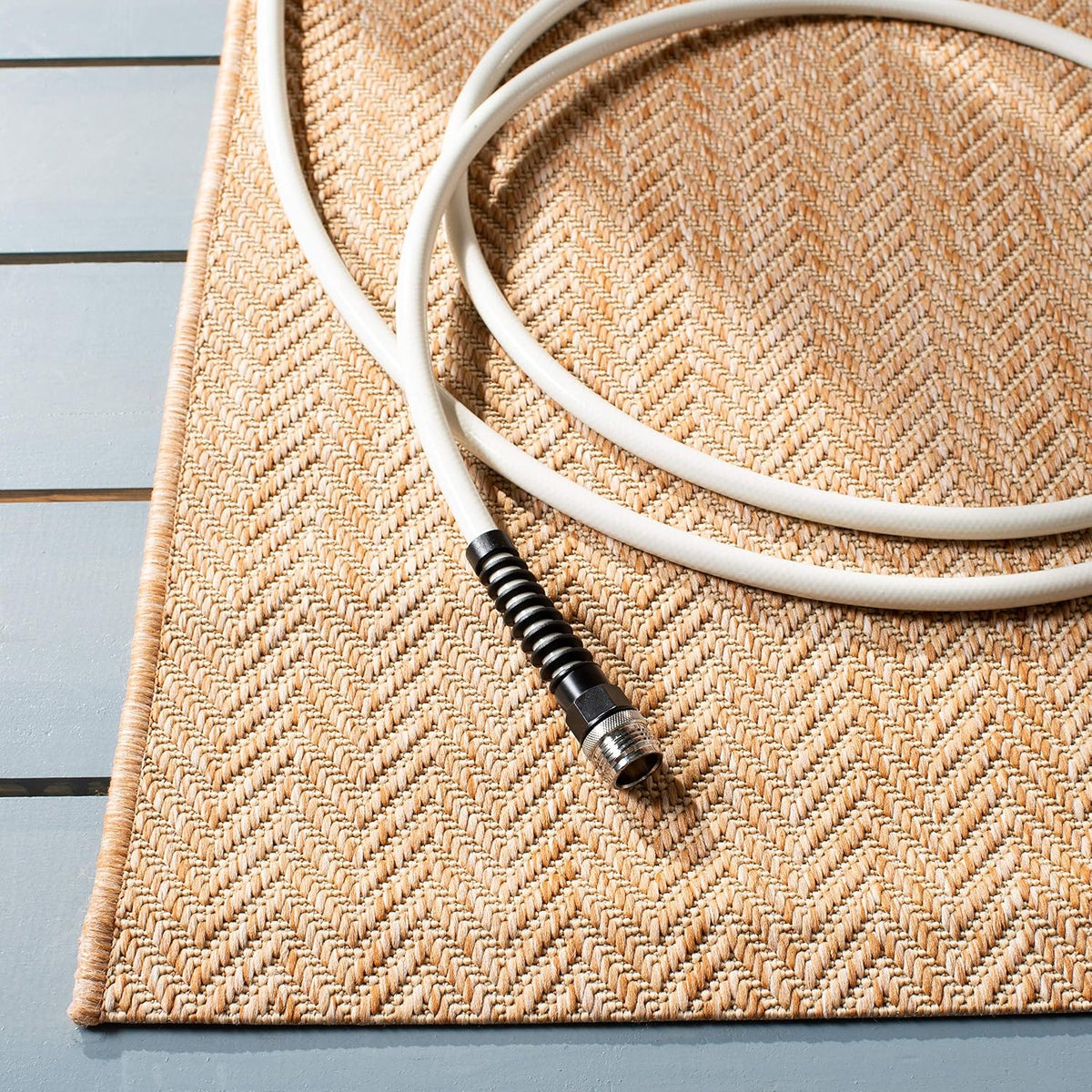 Coastal‑Style Easy‑Clean Outdoor Area Rug